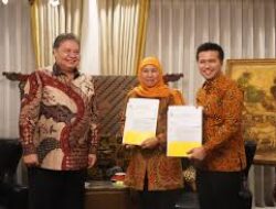 Golkar Resmi Usung Khofifah dan Emil Dardak Dalam Pilgub Jatim 2024